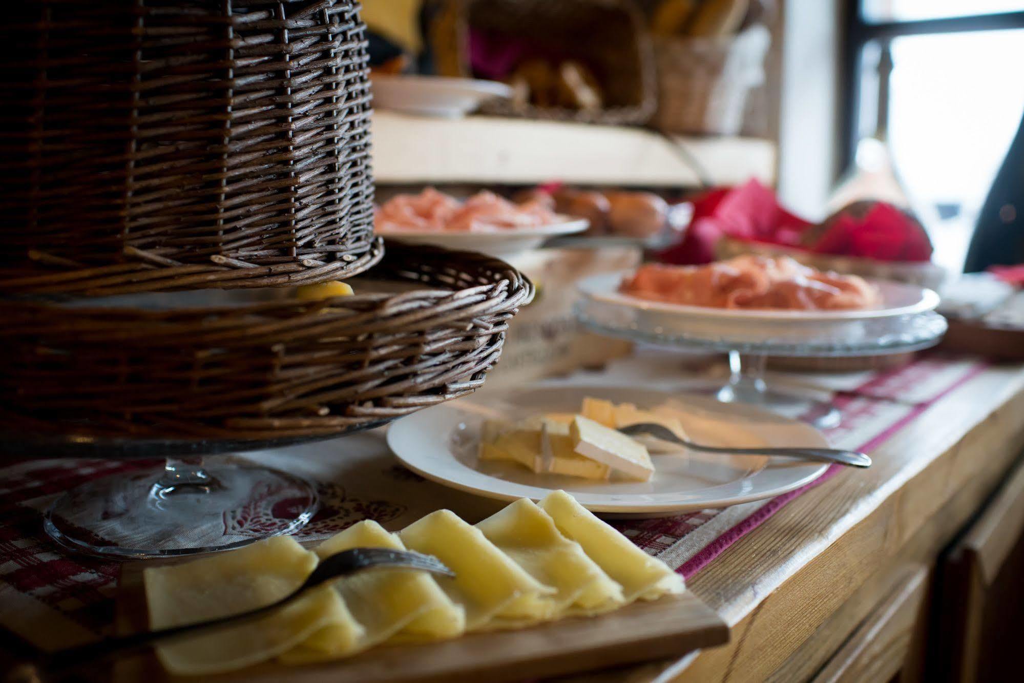 Locanda La Brenva Courmayeur Eksteriør billede
